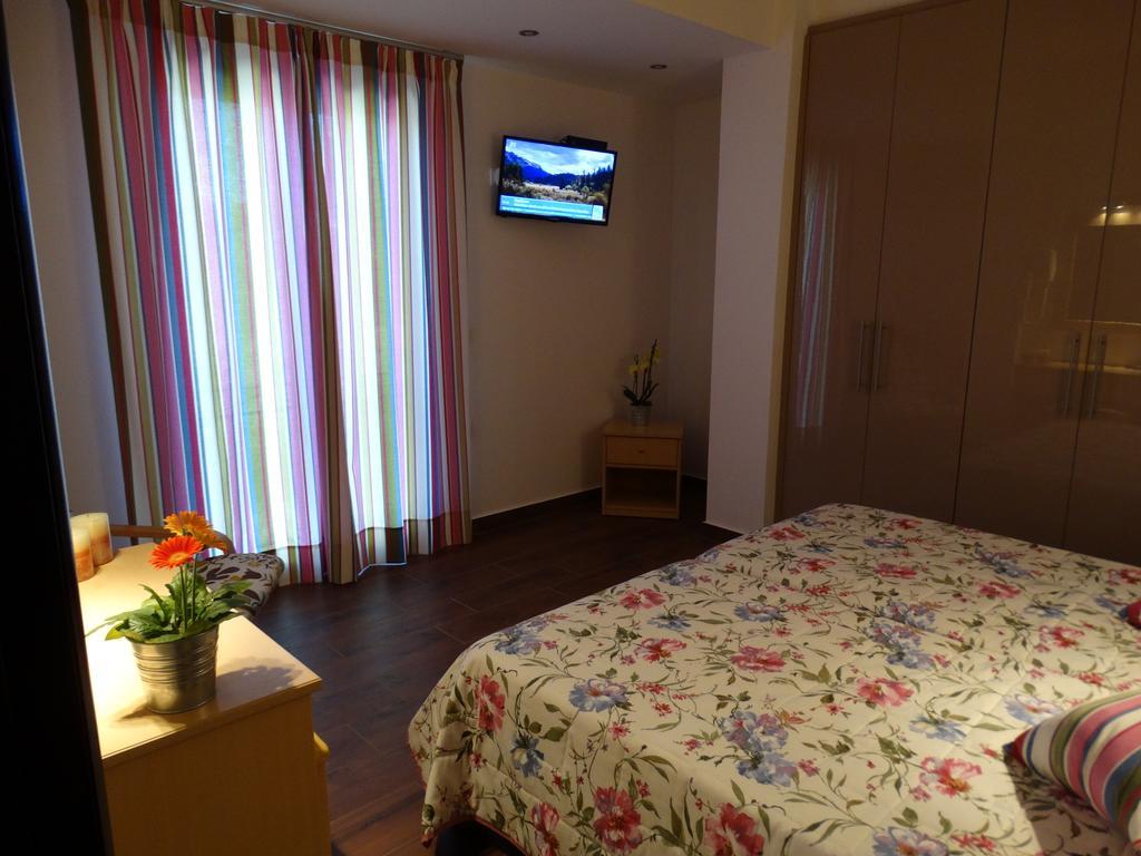 Dassia Beach Pension Kamer foto